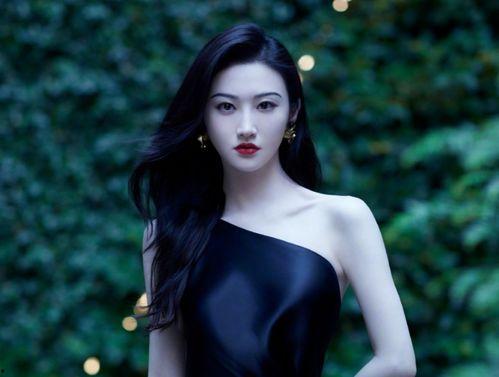 刘涛咪咪大的照片 明星黑料后为什么还能回娱乐圈,娱乐圈重生之路揭秘